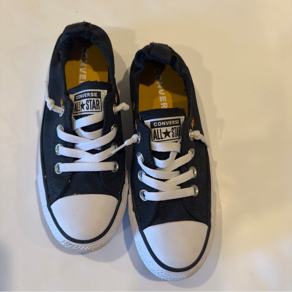 Converse Black and White Low-Top Canvas Sneakers Elastic Back Low Top Size 6 - Picture 3 of 6